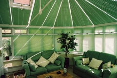 green-pleated-victorian-conservatory-blinds-Hertofordshire