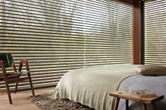 silhouette-blinds-dimout-bedroom