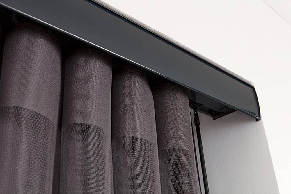 Allusion blinds image of header with a neat pelmet fitted inside the recess