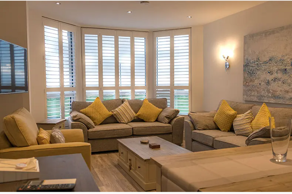 Which Blinds Are Best For Bay Windows?